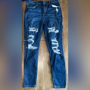 So Jeans High Rise, Jegging
Ripped size 13/31w